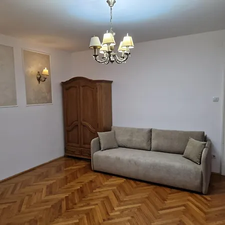 Lucky Villa