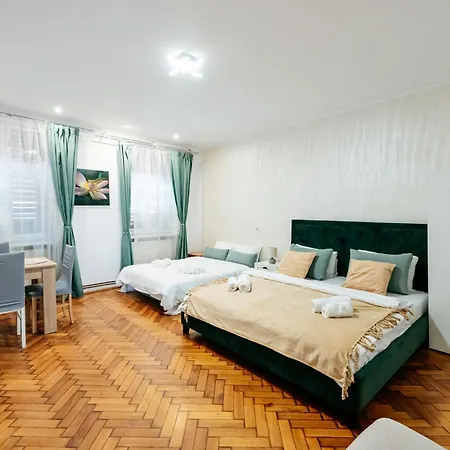 Apartman The Muse Old Town - Kronstadt Central Suites *