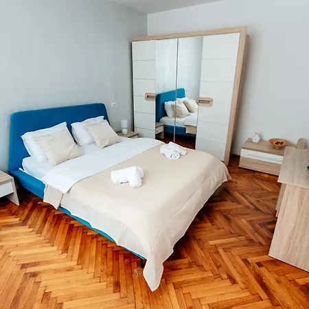 Vila Crișan Apartament *