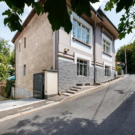 The Muse - Kronstadt Apartment