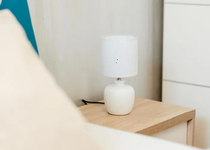 Daire The Muse - Kronstadt *